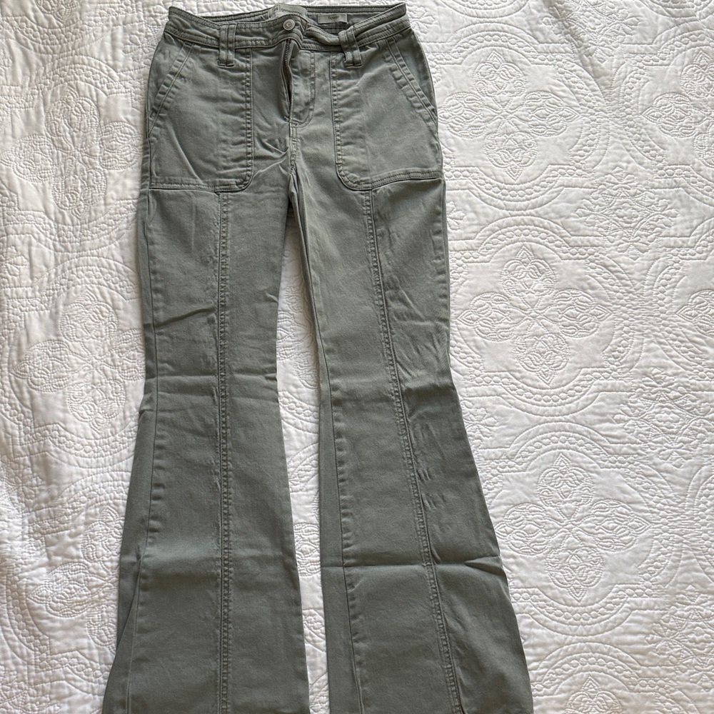 Mid Rise Women’s Flare Pants - Gray